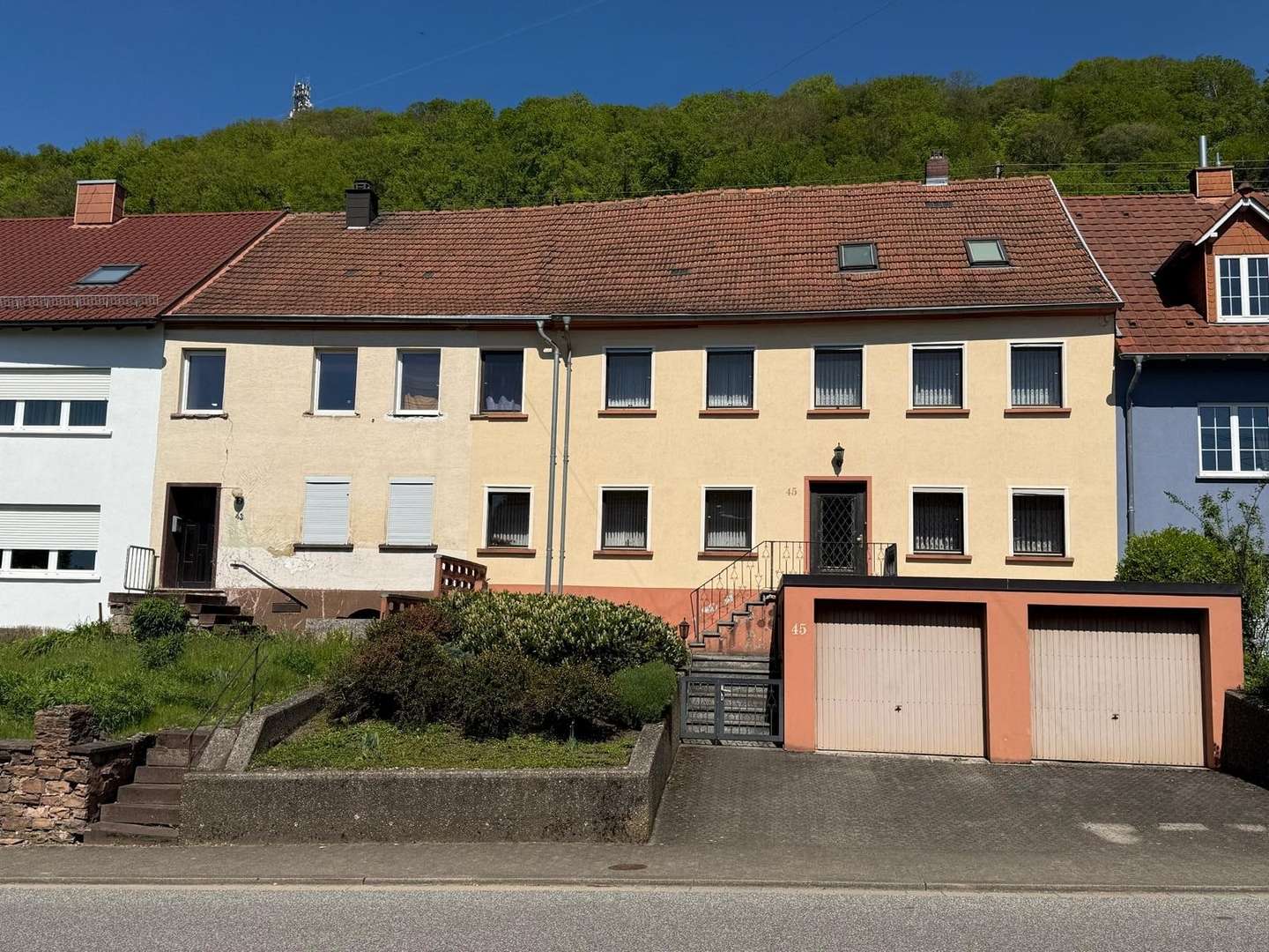 Hausansicht - Zweifamilienhaus in 66636 Tholey mit 320m² kaufen