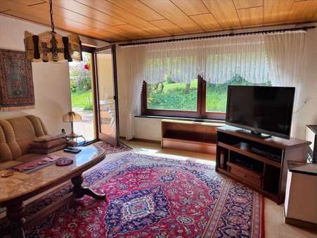 Wohnzimmer - Einfamilienhaus in 66620 Nonnweiler mit 155m² kaufen