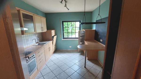 Küche mit Essplatz - Erdgeschosswohnung in 66606 St. Wendel mit 114m² kaufen