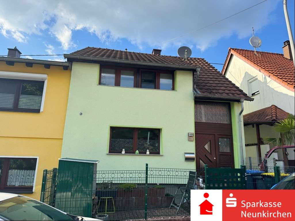 Front - Reihenendhaus in 66583 Spiesen-Elversberg mit 150m² kaufen