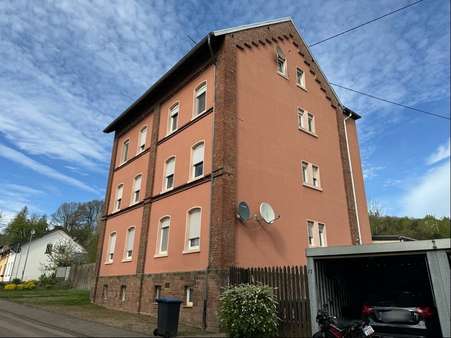 Seitenansicht - Dachgeschosswohnung in 66589 Merchweiler mit 69m² als Kapitalanlage kaufen