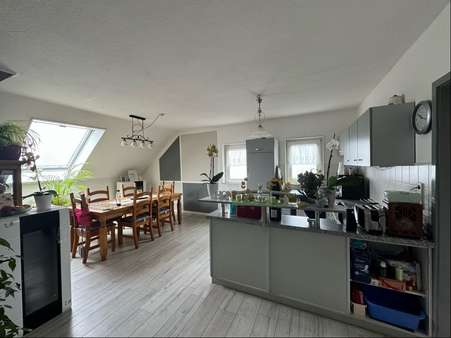 offene Küche mit Essbereich - Dachgeschosswohnung in 66589 Merchweiler mit 69m² als Kapitalanlage kaufen