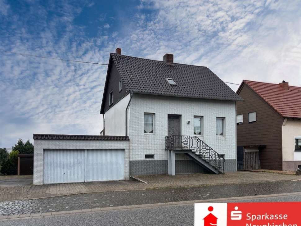 Frontansicht - Zweifamilienhaus in 66589 Merchweiler mit 98m² kaufen