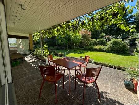 Terrasse mit Garten Terrasse mit Garten - Einfamilienhaus in 66538 Neunkirchen mit 291m² kaufen