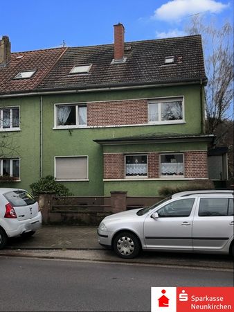 Doppelhaushälfte in 66538 Neunkirchen mit 260m² günstig kaufen