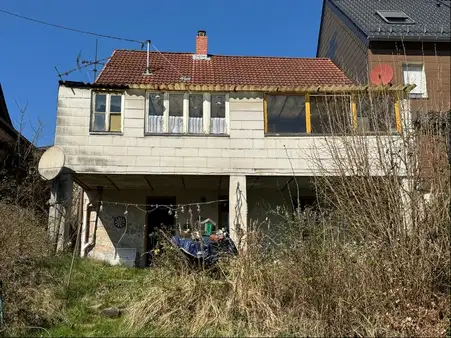 Einfamilien-Handwerkerhaus