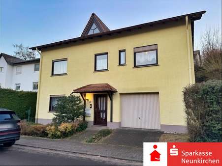 Front Front - Einfamilienhaus in 66564 Ottweiler mit 180m² kaufen