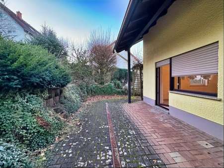 Terrasse Terrasse - Einfamilienhaus in 66564 Ottweiler mit 180m² kaufen