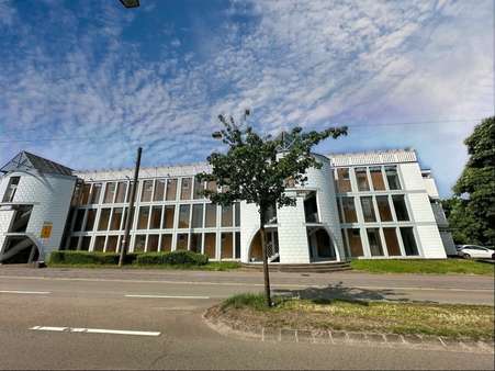 Straßenansicht Straßenansicht - Etagenwohnung in 66763 Dillingen mit 59m² kaufen