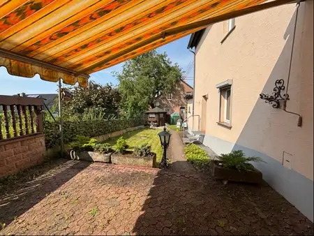 Die Gelegenheit für Handwerker: Bauernhaus mit Charme und Potenzial 