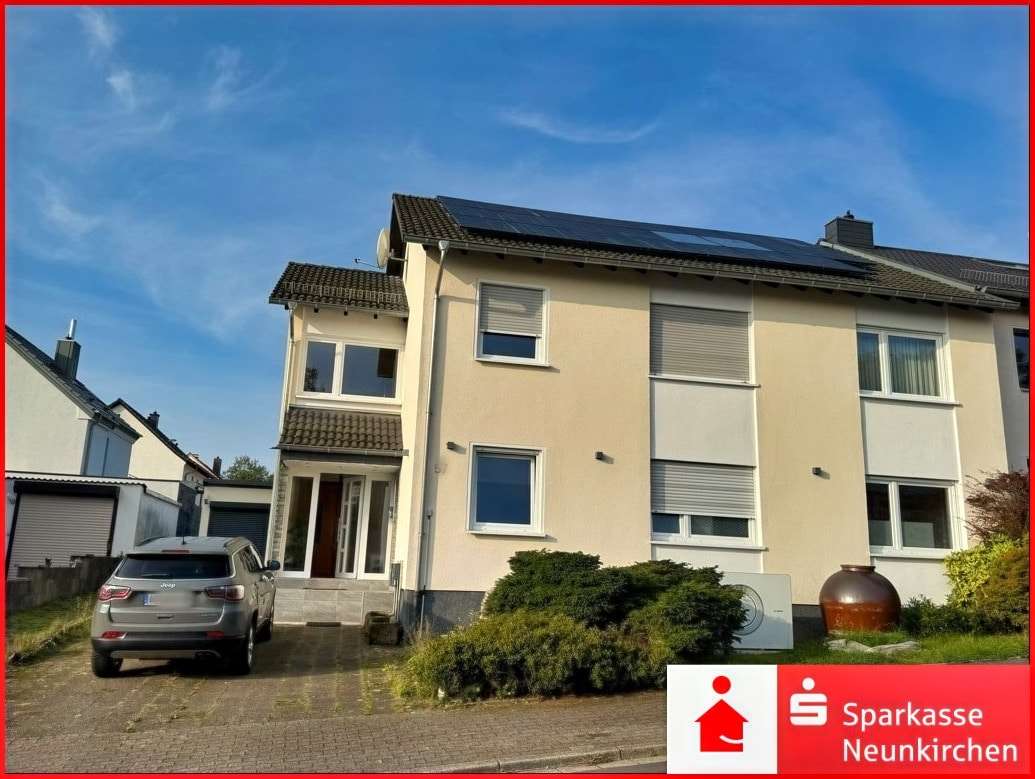 Front Front - Zweifamilienhaus in 66386 St. Ingbert mit 176m² kaufen