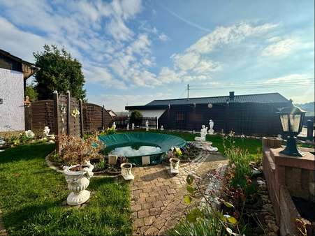 Garten mit Pool - Einfamilienhaus in 66571 Eppelborn mit 120m² kaufen