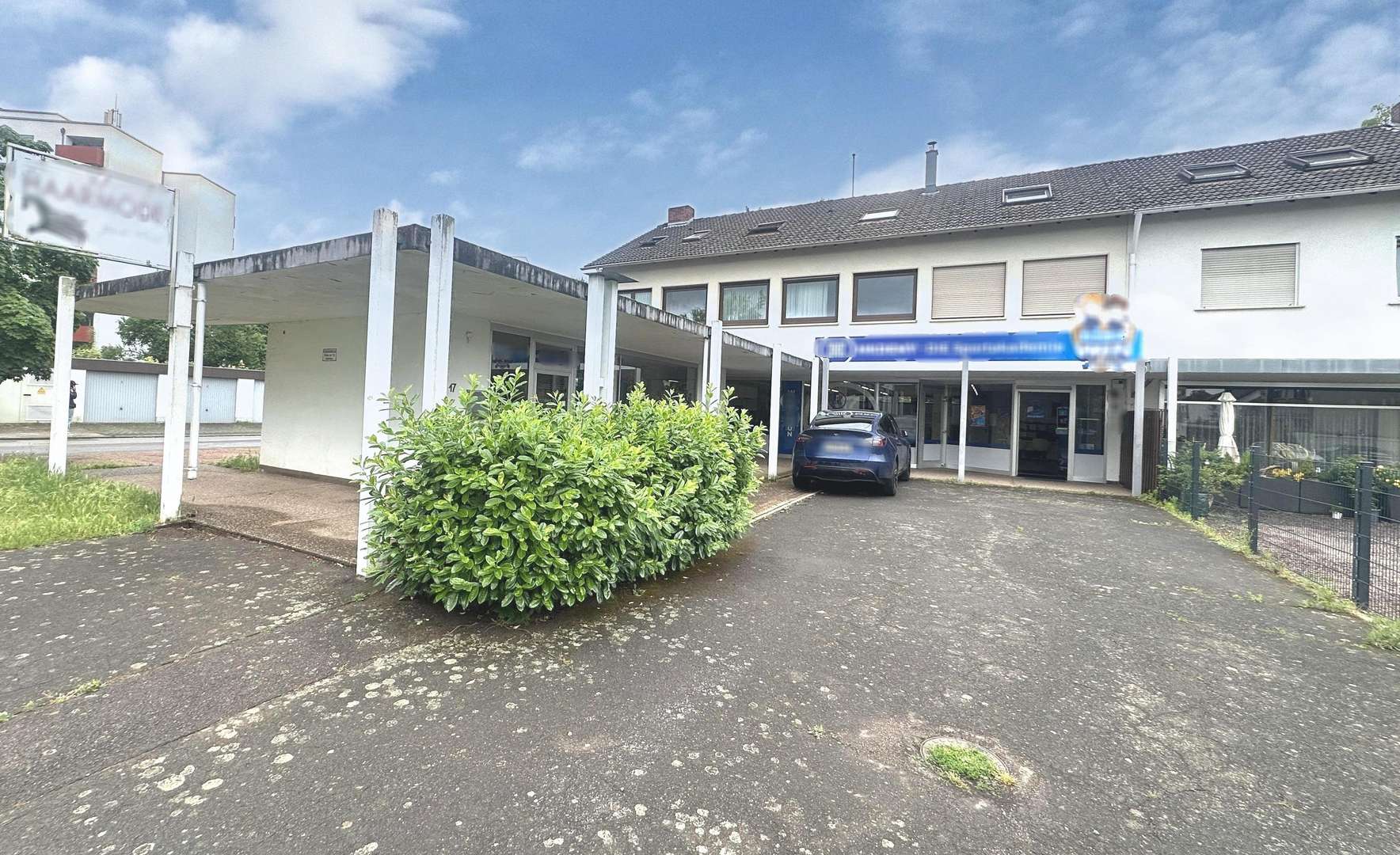 Vorderansicht -Gewerbeeinheit - Wohn- / Geschäftshaus in 66740 Saarlouis mit 105m² als Kapitalanlage kaufen