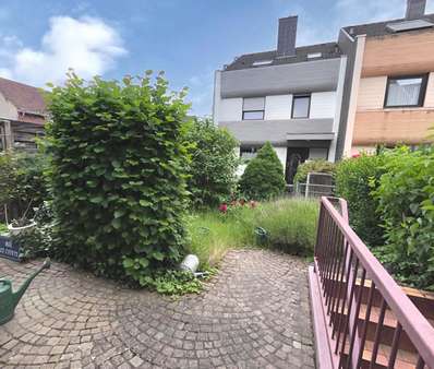 Rückansicht - Reihenmittelhaus in 66740 Saarlouis mit 130m² kaufen