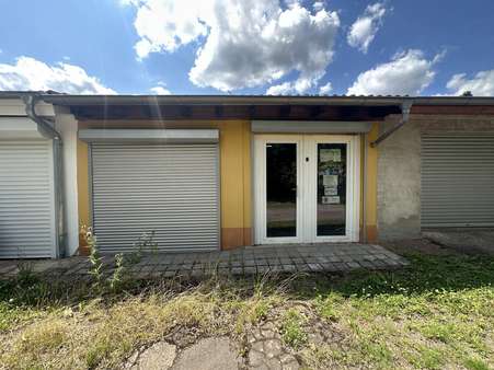 Doppelgarage  - Reihenmittelhaus in 66333 Völklingen mit 119m² kaufen