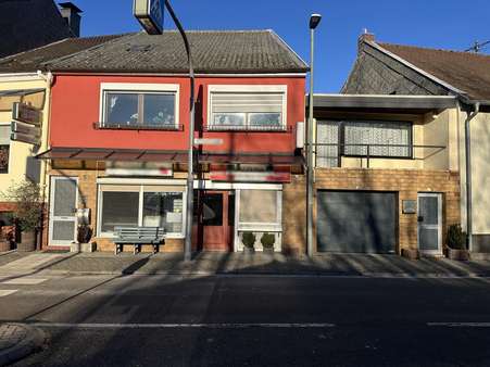 Vorderansicht - Wohn- / Geschäftshaus in 66787 Wadgassen mit 347m² als Kapitalanlage kaufen