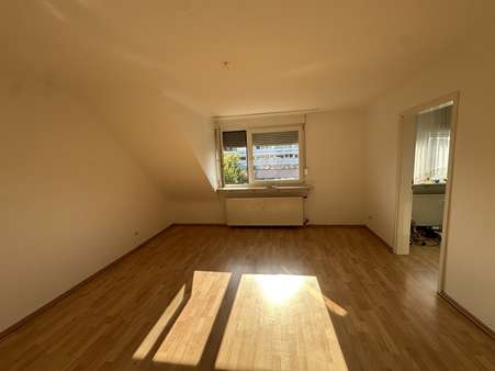 Zimmer - Etagenwohnung in 66763 Dillingen mit 55m² als Kapitalanlage kaufen