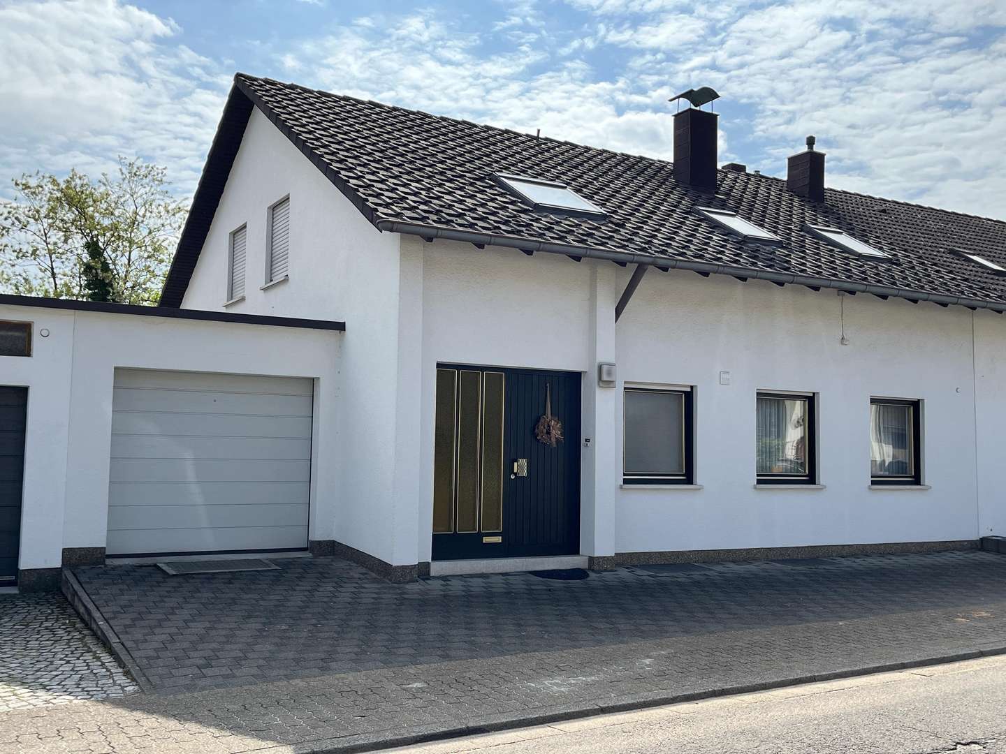 Frontansicht - Doppelhaushälfte in 66740 Saarlouis mit 160m² kaufen