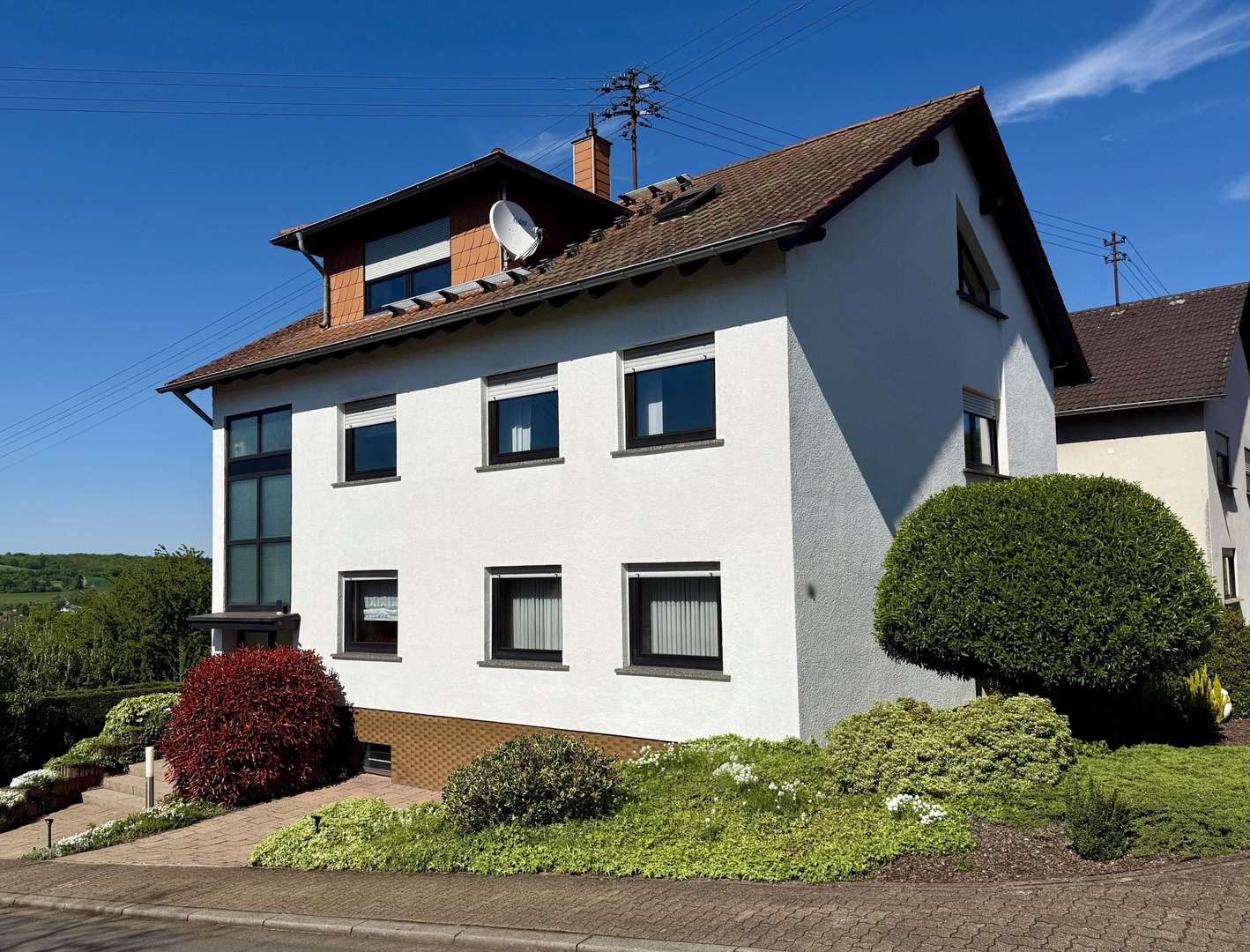 Außenansicht - Zweifamilienhaus in 66809 Nalbach mit 255m² kaufen