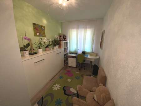 KInderzimmer - Erdgeschosswohnung in 66763 Dillingen mit 78m² kaufen