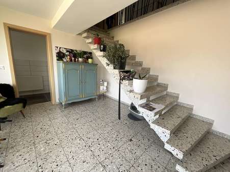 Eingangsbereich Eingangsbereich - Zweifamilienhaus in 66839 Schmelz mit 110m² kaufen