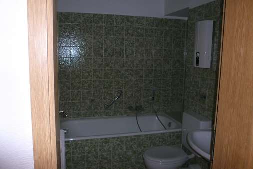 Badezimmer - Etagenwohnung in 66333 Völklingen mit 55m² kaufen