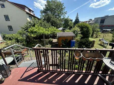Balkon mit Zugang zum Garten Balkon mit Zugang zum Garten - Zweifamilienhaus in 66763 Dillingen mit 189m² kaufen