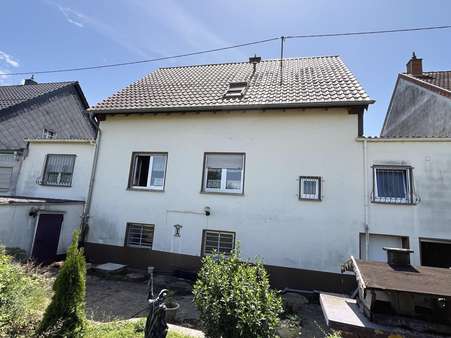 Rückansicht Rückansicht - Doppelhaushälfte in 66773 Schwalbach mit 168m² kaufen