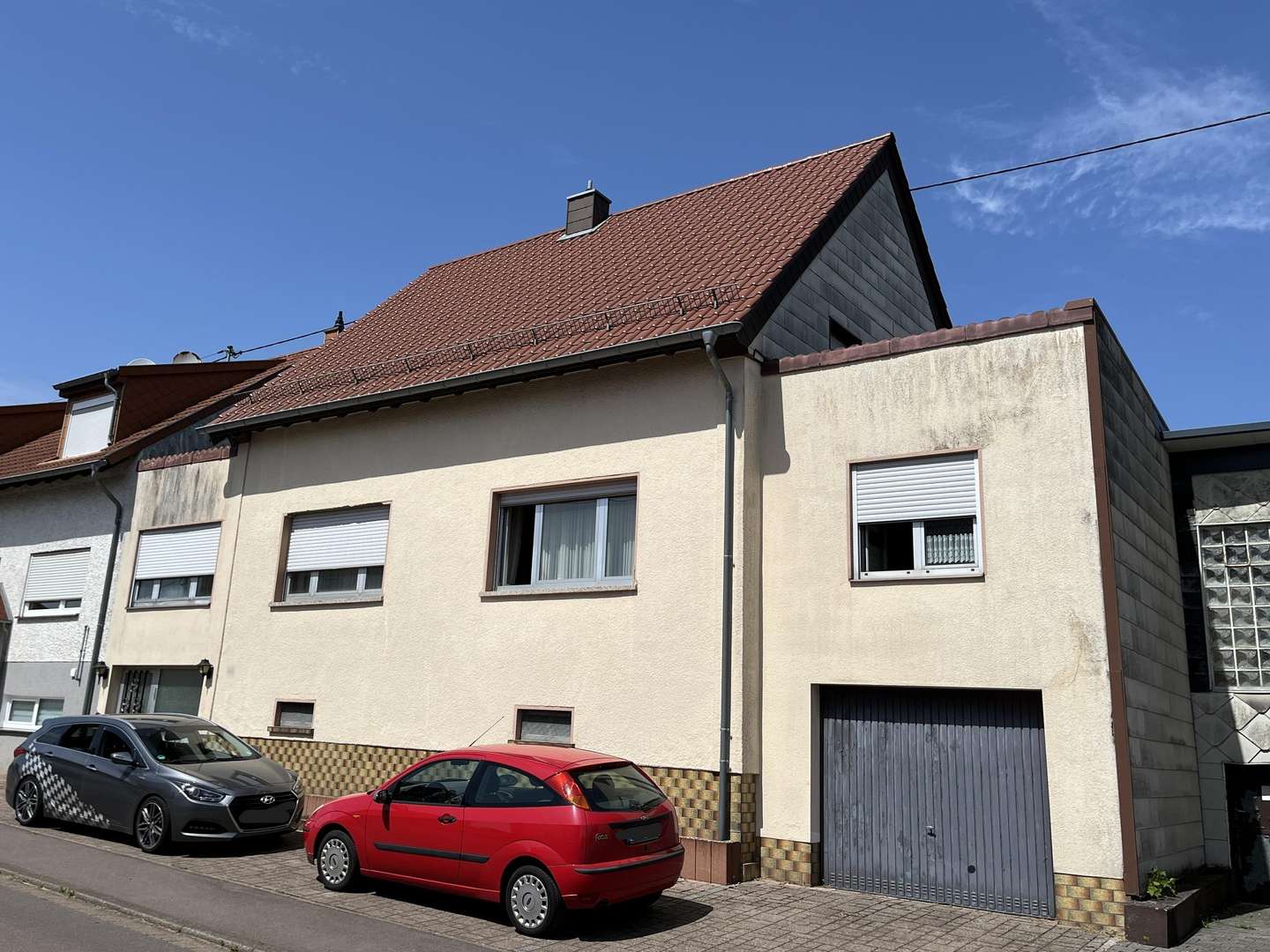 Vorderansicht Vorderansicht - Doppelhaushälfte in 66773 Schwalbach mit 168m² kaufen