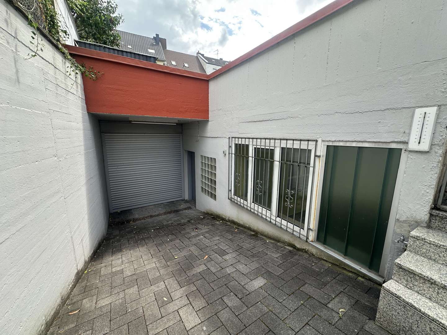 Eingangsbereich Eingangsbereich - Werkstatt in 66113 Saarbrücken mit 287m² mieten