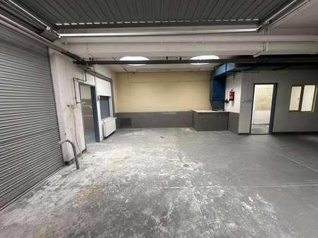 Lagerraum Lagerraum - Werkstatt in 66113 Saarbrücken mit 287m² mieten