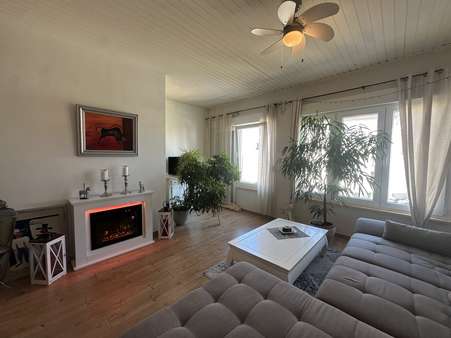 Wohnzimmer Obergeschoss - Reihenmittelhaus in 66787 Wadgassen mit 132m² kaufen