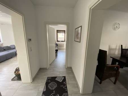 Flur Flur - Einfamilienhaus in 66763 Dillingen mit 140m² kaufen