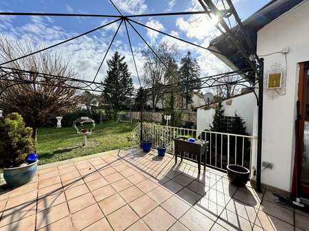 Terrasse - Doppelhaushälfte in 66802 Überherrn mit 135m² kaufen