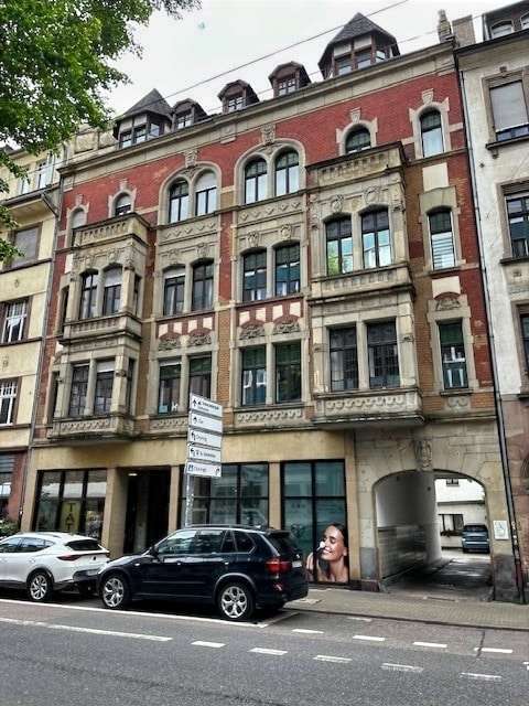 null - Etagenwohnung in 66111 Saarbrücken mit 82m² kaufen