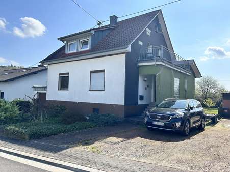 Frontansicht - Einfamilienhaus in 66687 Wadern mit 140m² kaufen