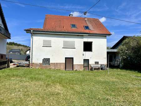 Rückansicht - Einfamilienhaus in 66687 Wadern mit 140m² kaufen