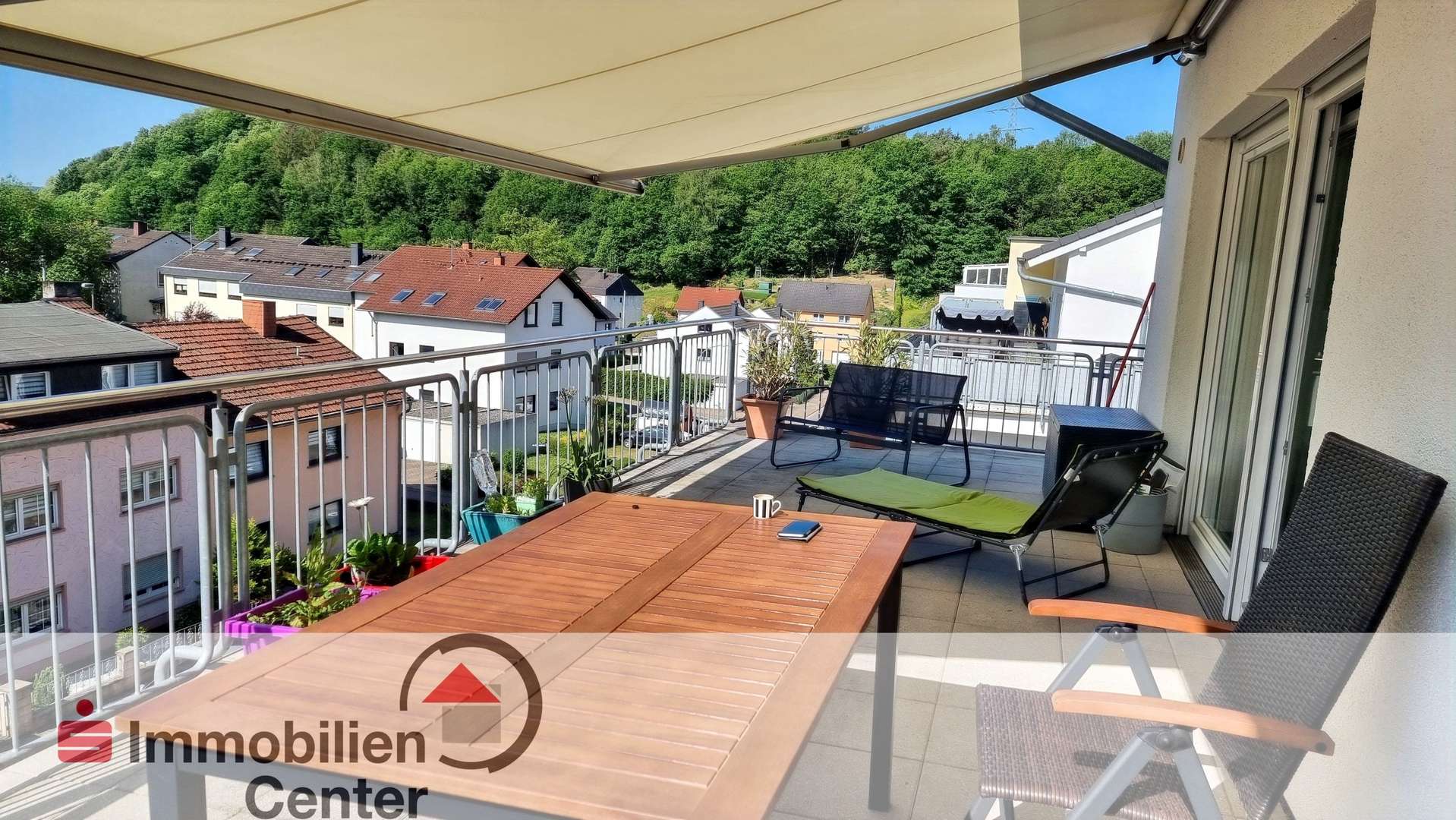 Dachgeschosswohnung in 66663 Merzig mit 180m² kaufen