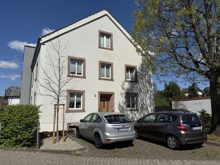 Vorderansicht Vorderansicht - Mehrfamilienhaus in 66679 Losheim mit 411m² als Kapitalanlage kaufen