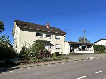 Einfamilienhaus in 66709 Weiskirchen mit 151m² kaufen