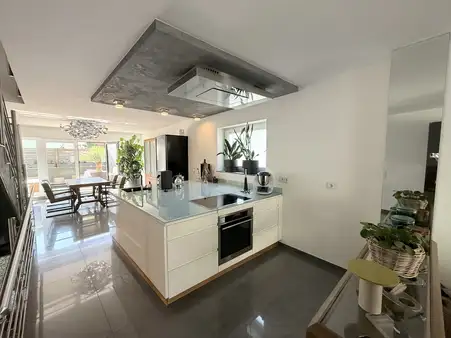 Exklusives Wohnhaus in Toplage von Merzig!
