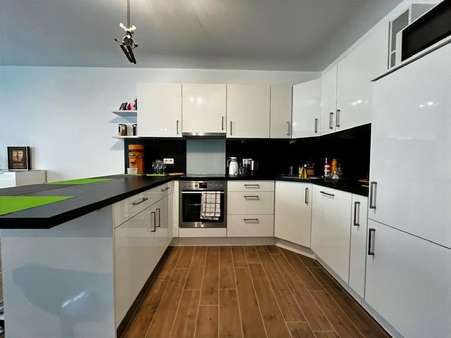 Küche Küche - Erdgeschosswohnung in 66706 Perl mit 93m² kaufen