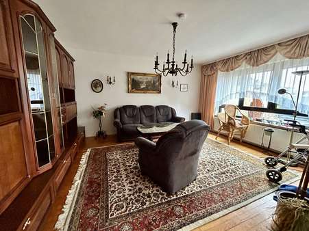 Wohnzimmer EG - Zweifamilienhaus in 66687 Wadern mit 158m² kaufen