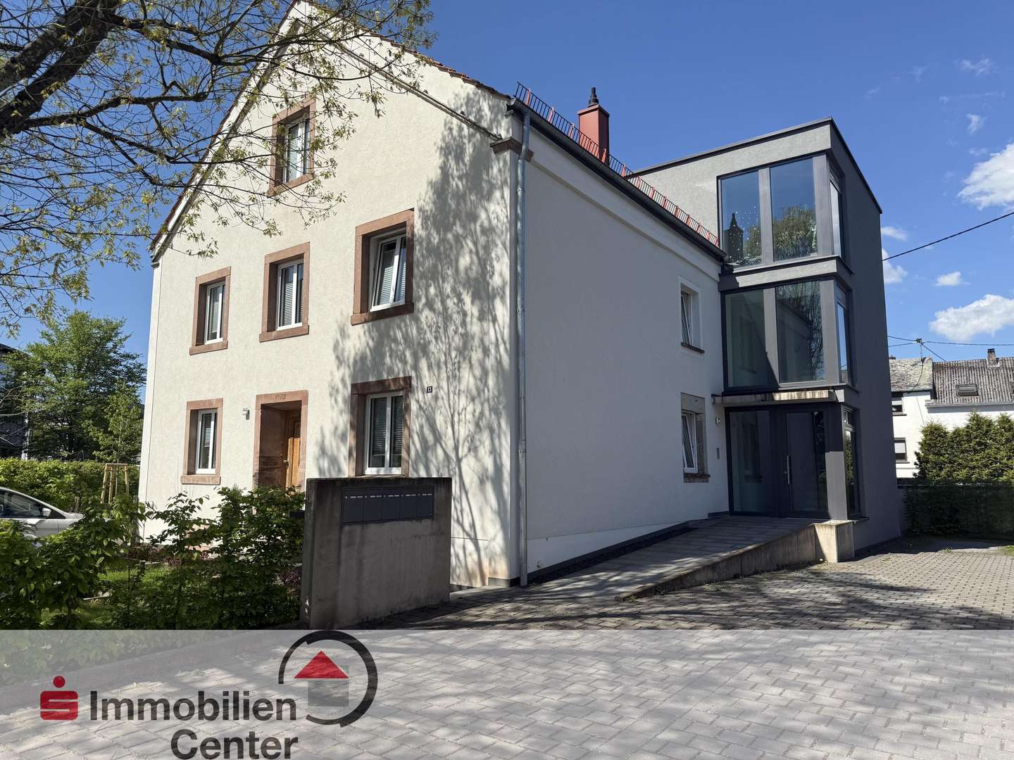 Vorderansicht Vorderansicht - Zweifamilienhaus in 66679 Losheim mit 411m² als Kapitalanlage kaufen