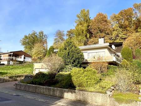 Straßenseite Straßenseite - Einfamilienhaus in 66663 Merzig mit 187m² kaufen