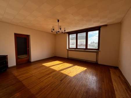 Zimmer OG 1 - Einfamilienhaus in 66706 Perl mit 215m² kaufen