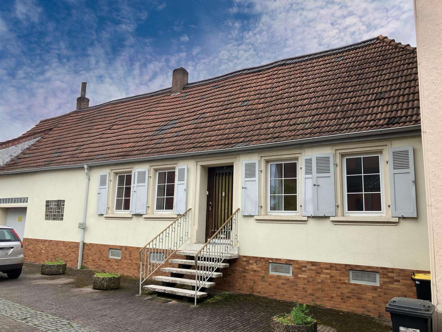 Frontansicht - Einfamilienhaus in 66450 Bexbach mit 100m² kaufen