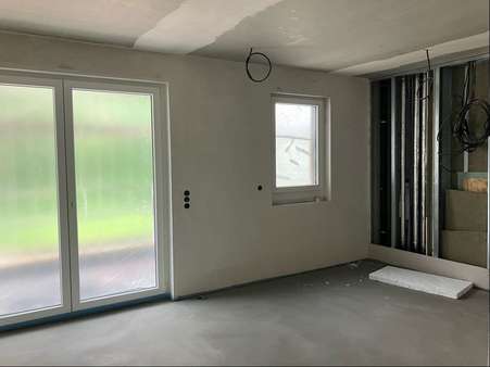 Blick in eine der Wohnung - Erdgeschosswohnung in 66424 Homburg mit 33m² kaufen