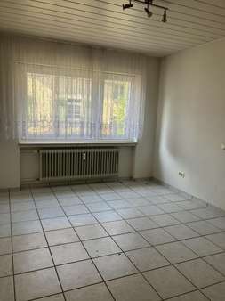 Schlafzimmer - Etagenwohnung in 66424 Homburg mit 85m² kaufen