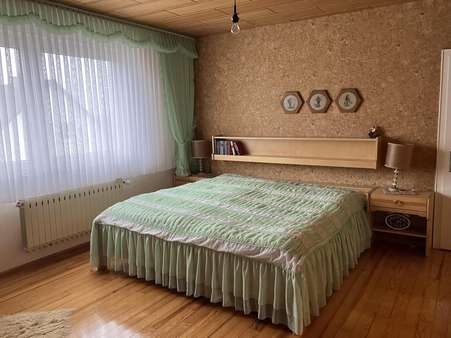Schlafen OG - Doppelhaushälfte in 66424 Homburg mit 165m² kaufen